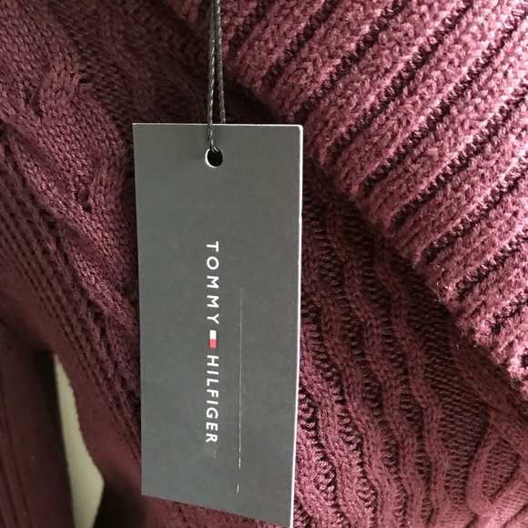 NWT Tommy Hilfiger Women’s MD knit Sweater Dress - Picture 3 of 3